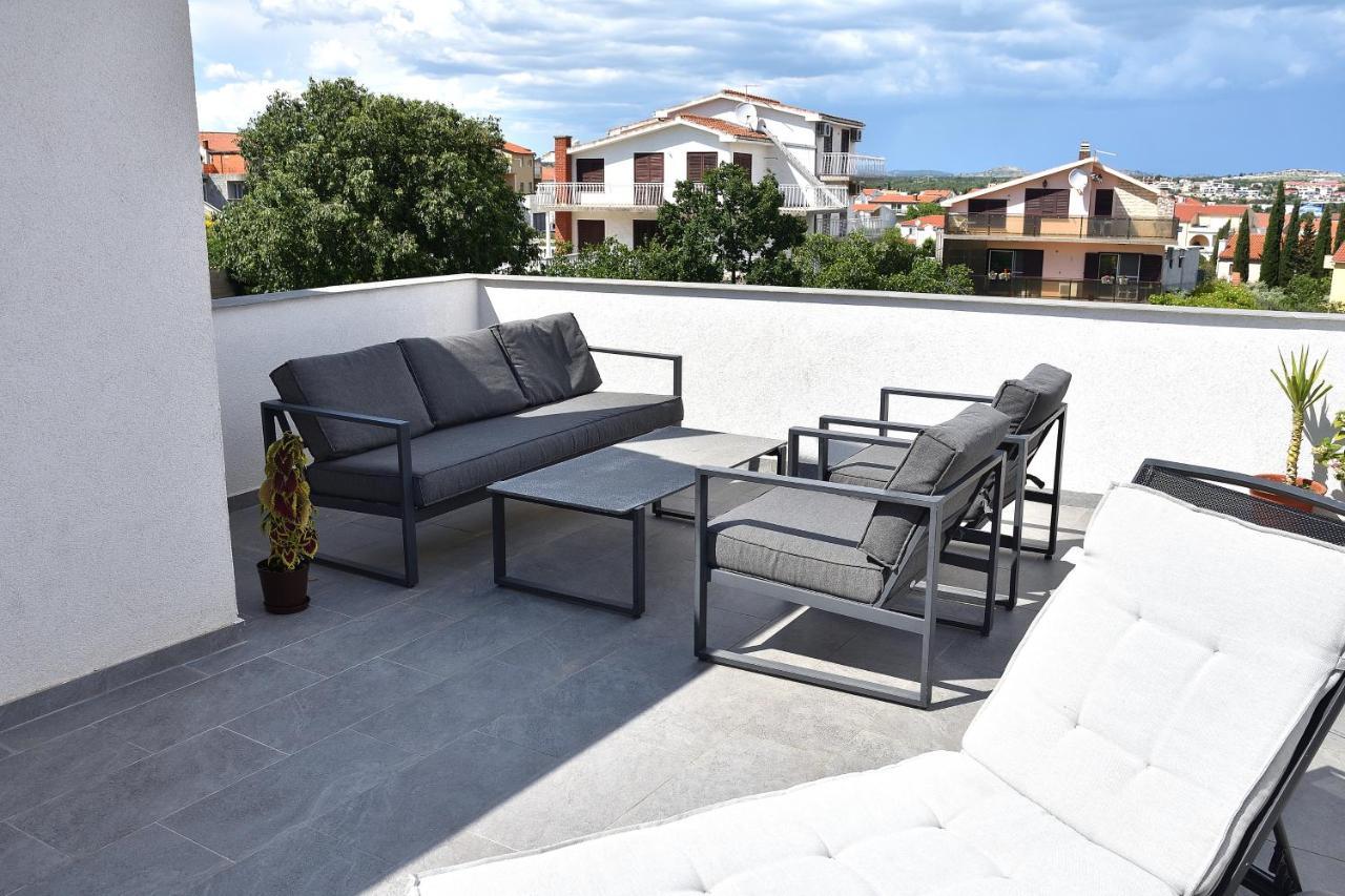 Apartment Leonora Vodice Exterior foto